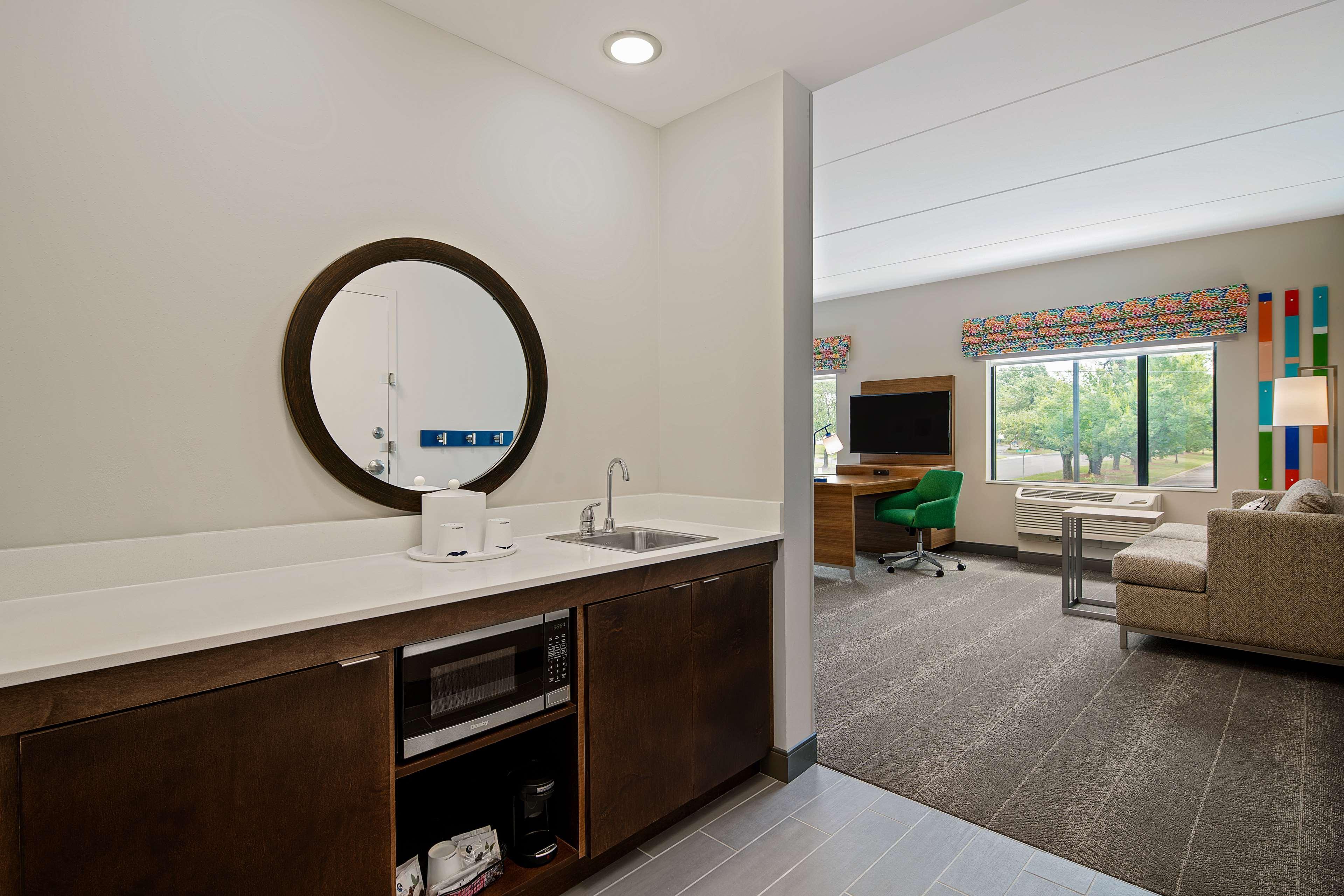 Hampton Inn & Suites Raleigh Midtown, Nc Extérieur photo