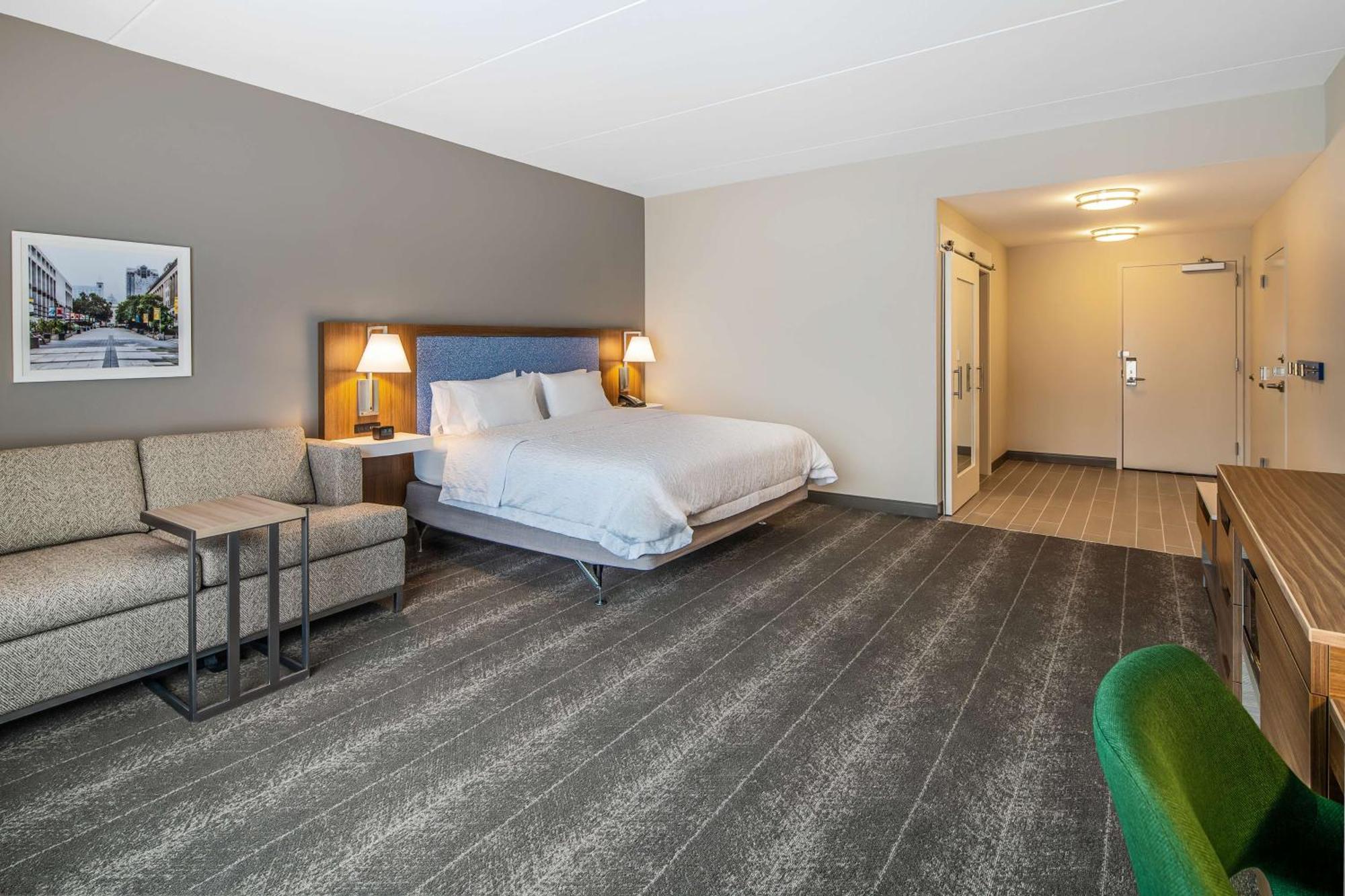 Hampton Inn & Suites Raleigh Midtown, Nc Extérieur photo